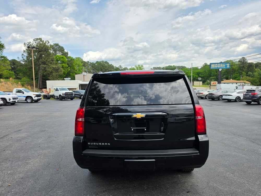 2017 Chevrolet Suburban LT