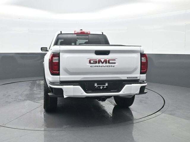 2026 GMC Canyon Elevation, 4WD
