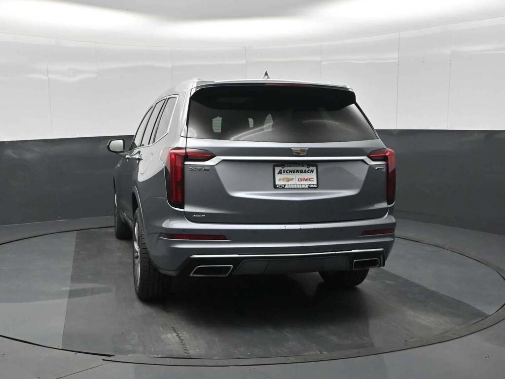 2022 Cadillac XT6 AWD Premium Luxury