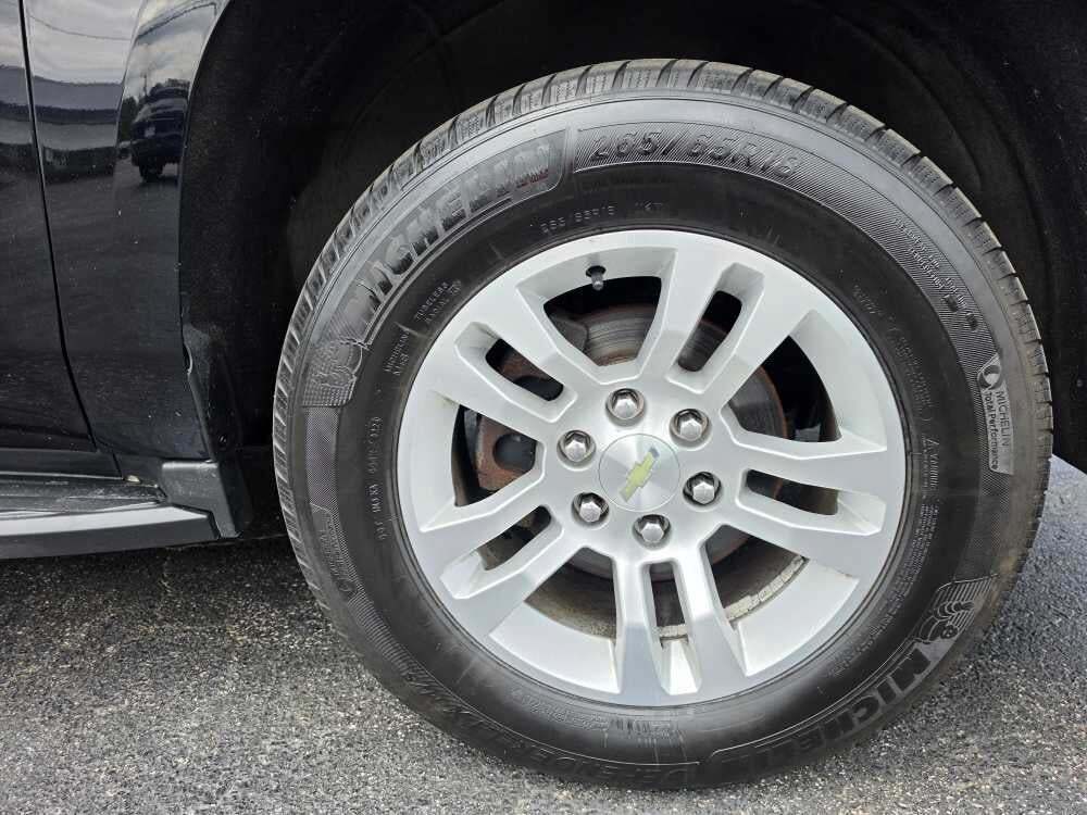 2017 Chevrolet Suburban LT