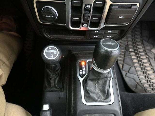 2021 Jeep Gladiator Sport S 4x4