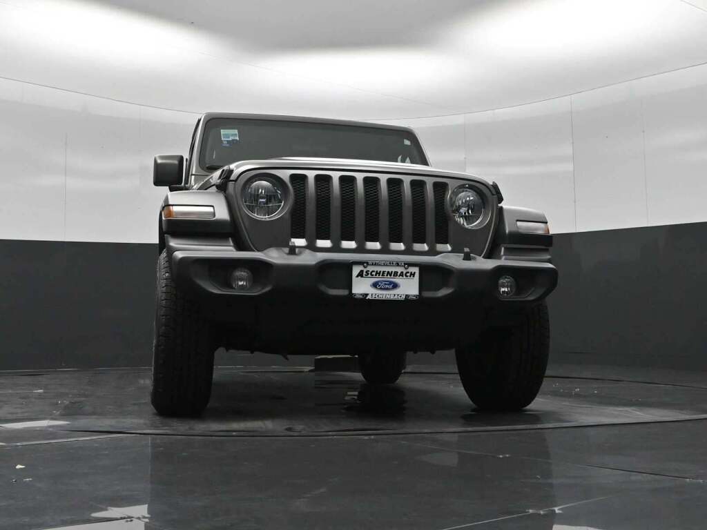 2019 Jeep Wrangler Sport S 4x4