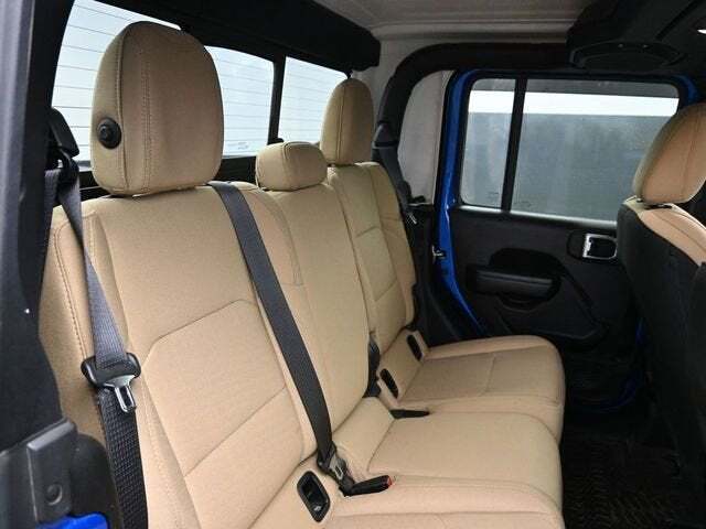 2021 Jeep Gladiator Sport S 4x4