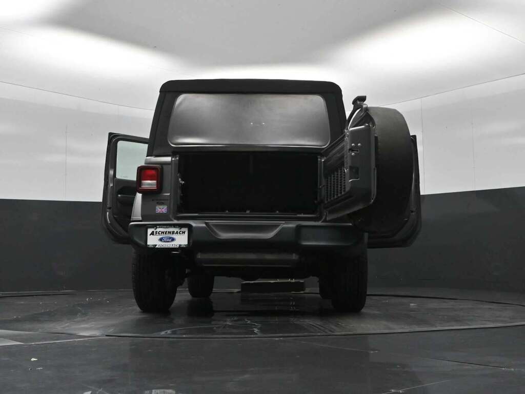 2019 Jeep Wrangler Sport S 4x4
