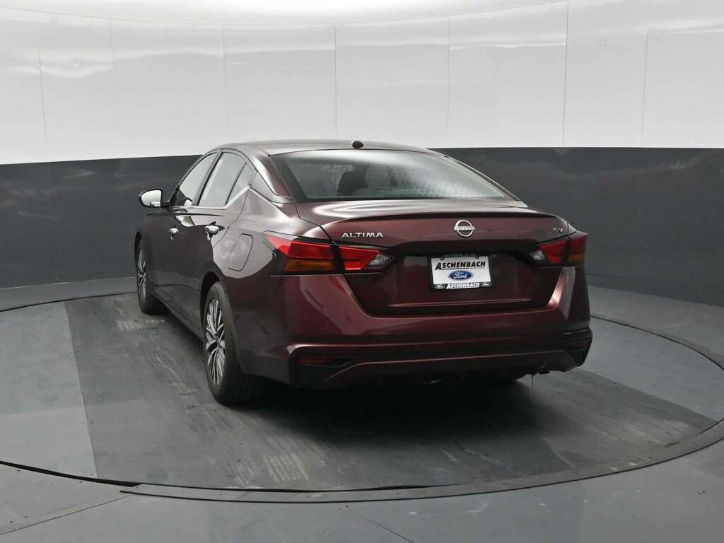 2024 Nissan Altima SV FWD