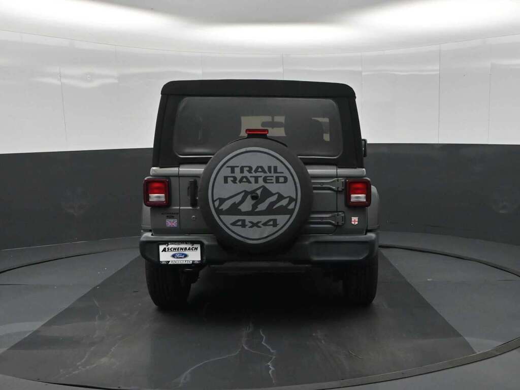 2019 Jeep Wrangler Sport S 4x4