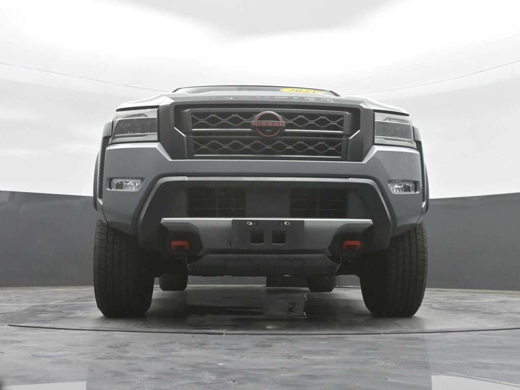 2023 Nissan Frontier Crew Cab PRO-4X 4x4