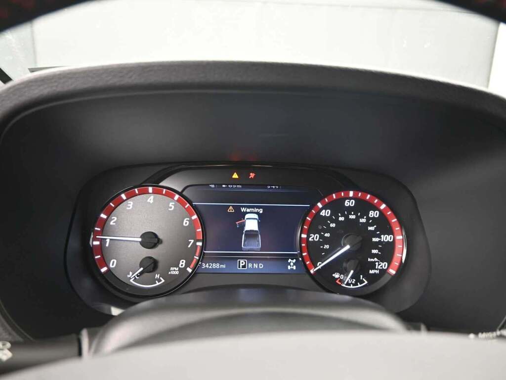 2023 Nissan Frontier Crew Cab PRO-4X 4x4