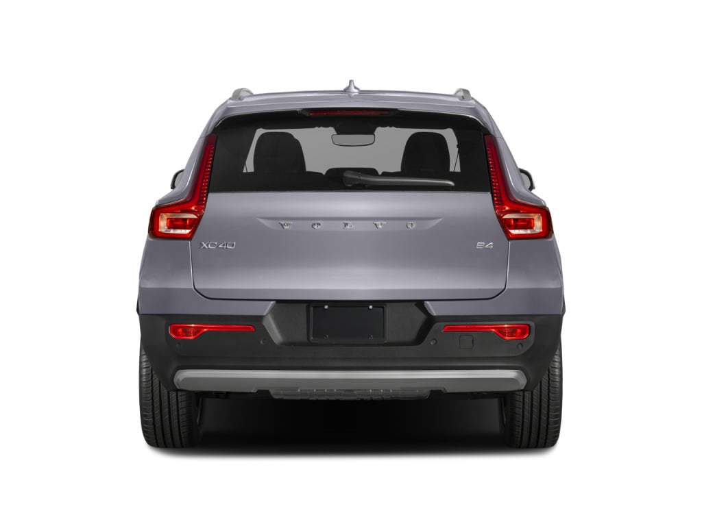 2023 Volvo XC40 B4 Ultimate Dark Theme