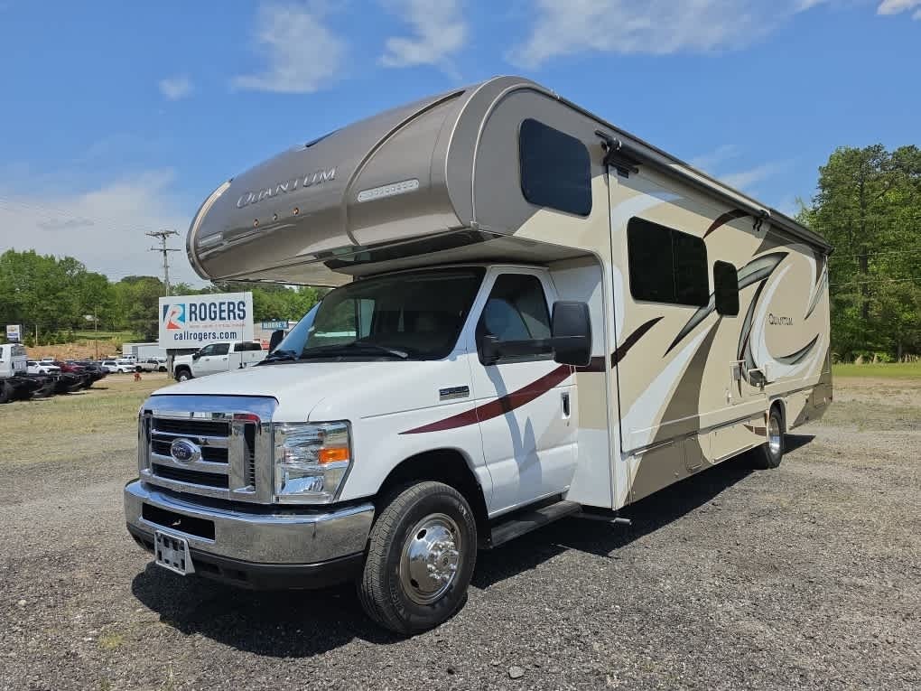 2017 Ford E-450 Cutaway 