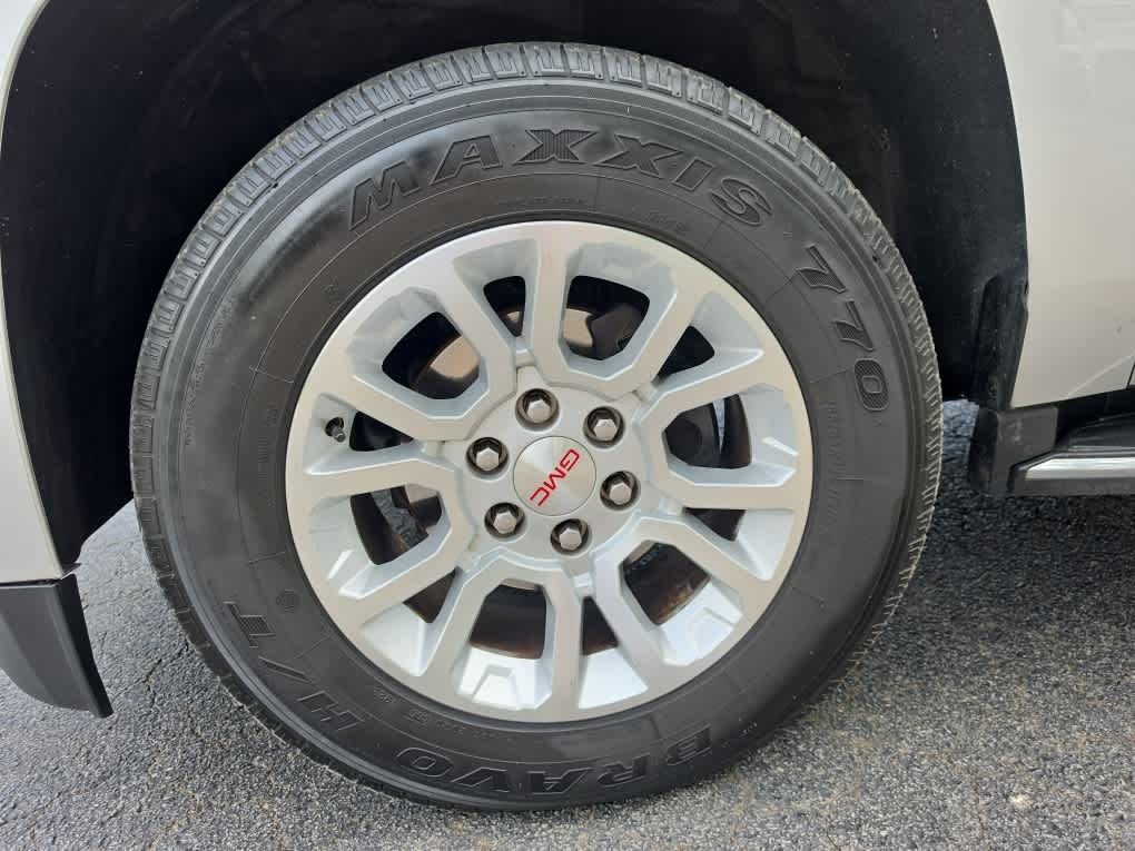 2020 GMC Yukon XL 4WD SLT