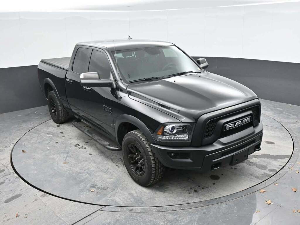 2021 Ram 1500 Classic Warlock Quad Cab 4x4 6'4" Box