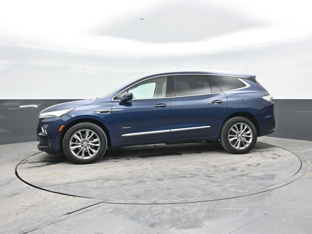 2023 Buick Enclave Avenir