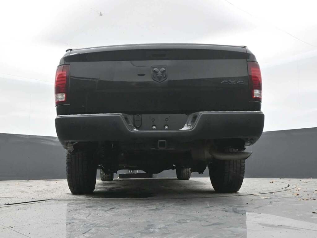 2021 Ram 1500 Classic Warlock Quad Cab 4x4 6'4" Box