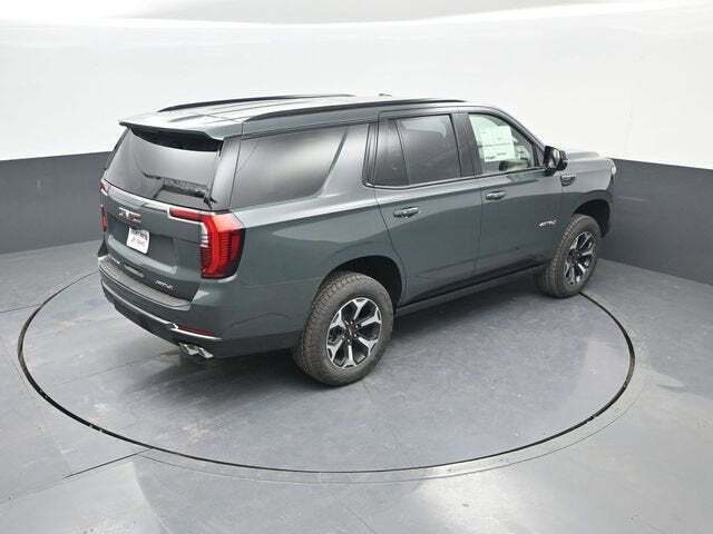 2026 GMC Yukon 4WD AT4