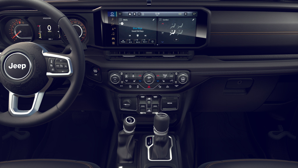 2026 Jeep Wrangler 4-Door Sahara 4x4