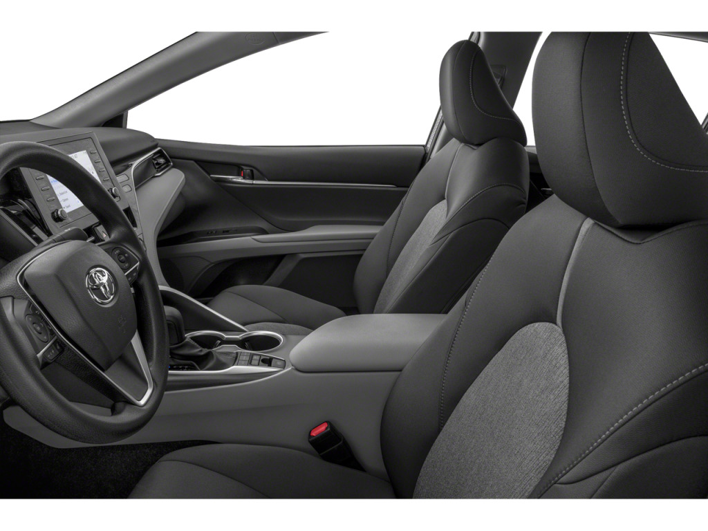 2024 Toyota Camry Hybrid XLE