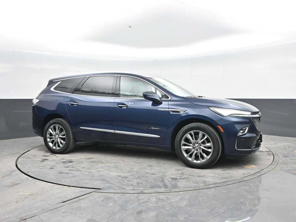 2023 Buick Enclave Avenir