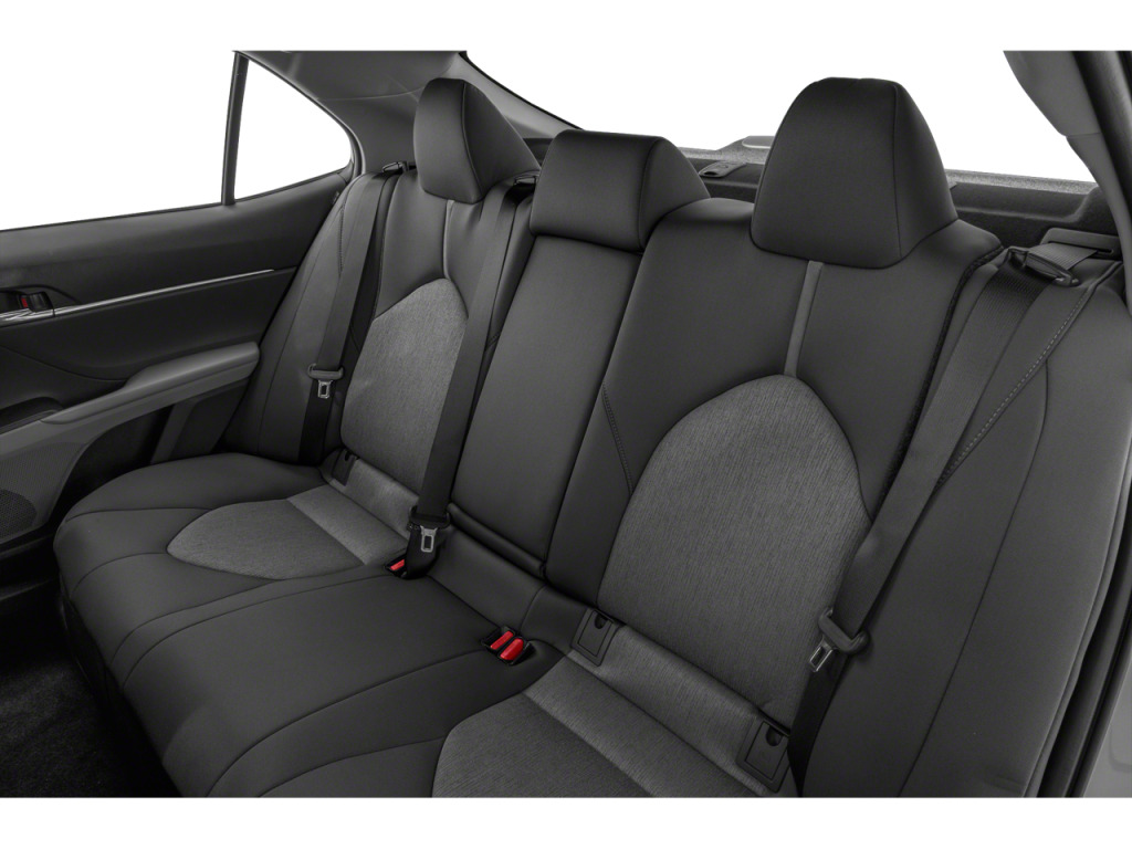 2024 Toyota Camry Hybrid XLE