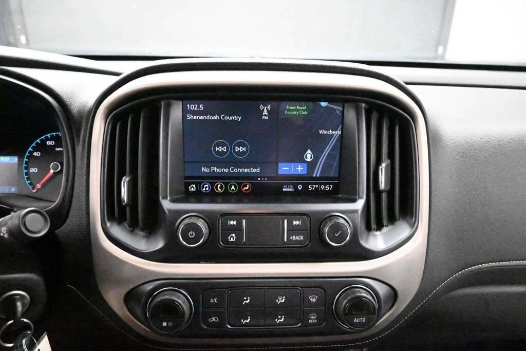 2021 GMC Canyon 4WD Crew Cab Short Box Denali