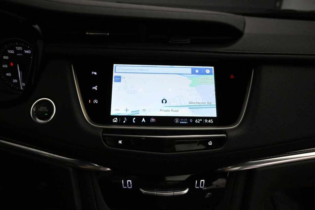 2024 Cadillac XT5 AWD Sport