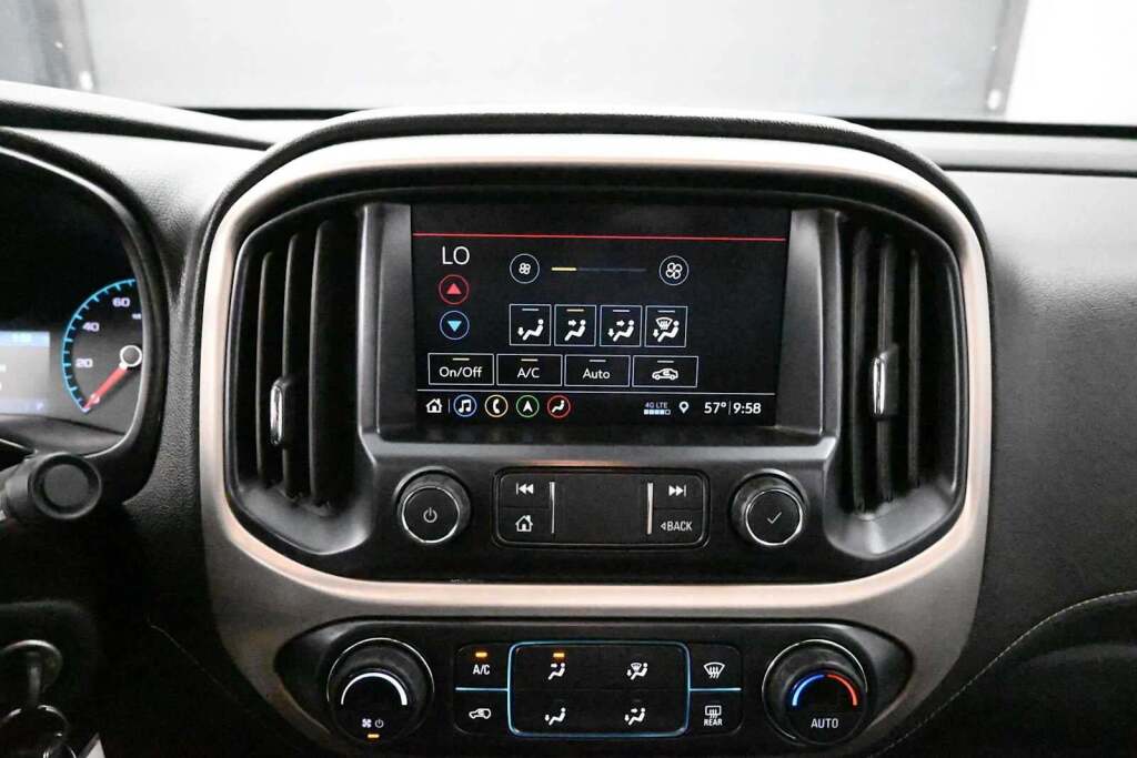 2021 GMC Canyon 4WD Crew Cab Short Box Denali