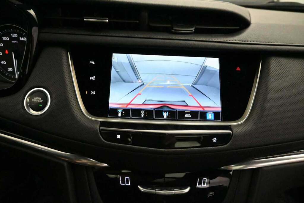 2024 Cadillac XT5 AWD Sport