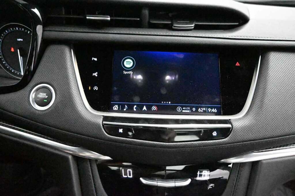 2024 Cadillac XT5 AWD Sport