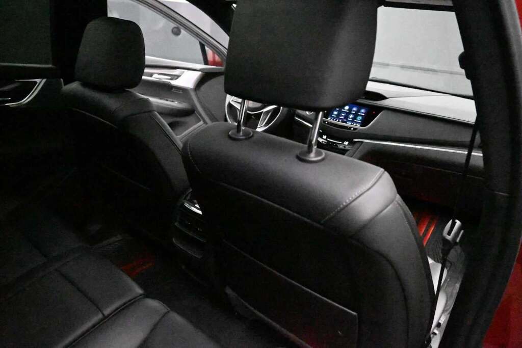 2024 Cadillac XT5 AWD Sport