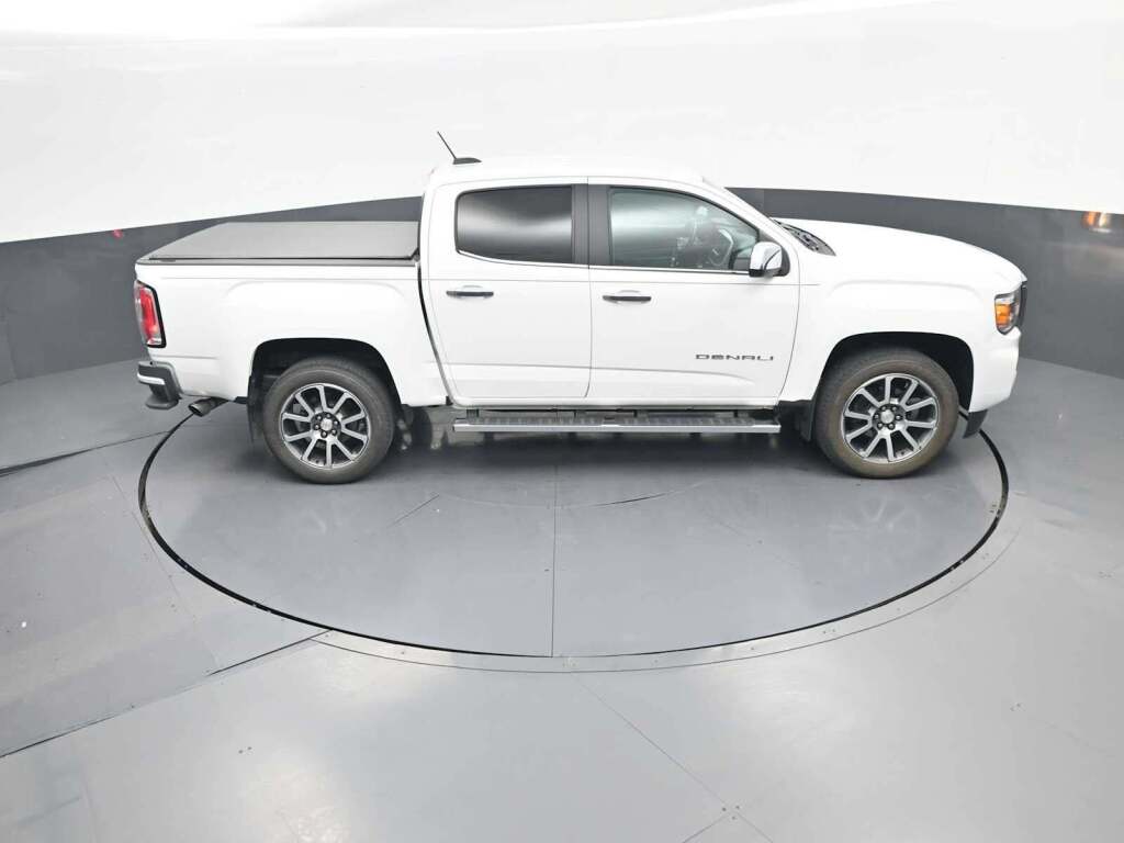 2021 GMC Canyon 4WD Crew Cab Short Box Denali