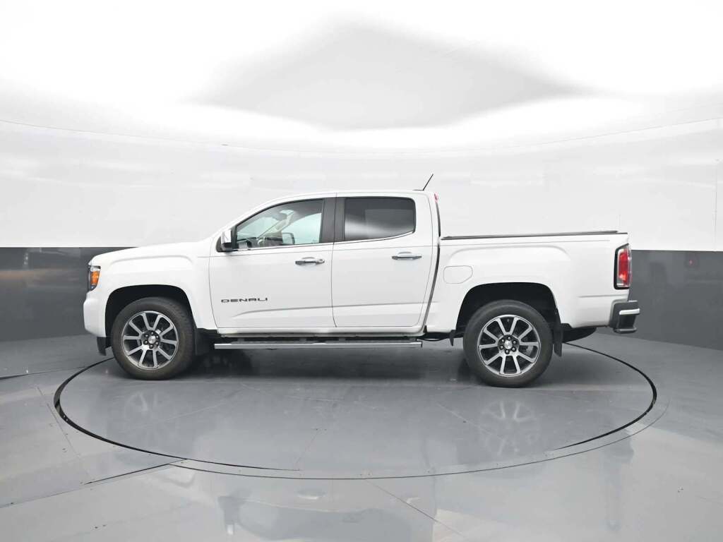 2021 GMC Canyon 4WD Crew Cab Short Box Denali
