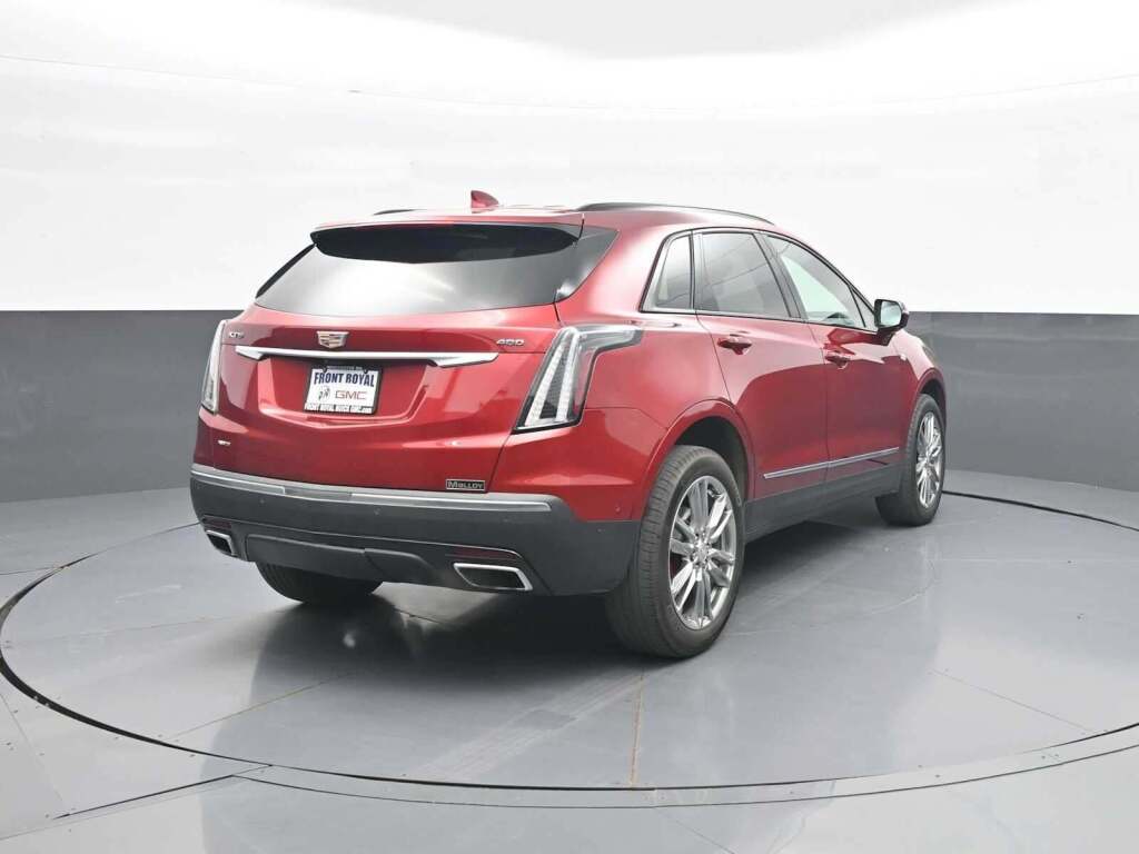 2024 Cadillac XT5 AWD Sport