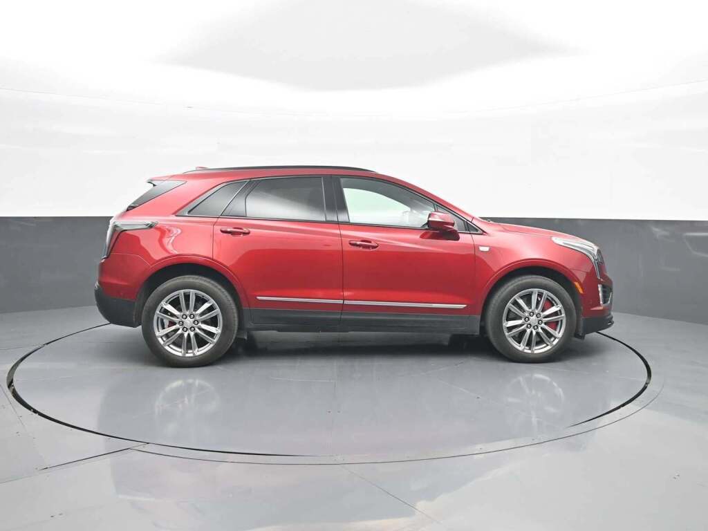 2024 Cadillac XT5 AWD Sport
