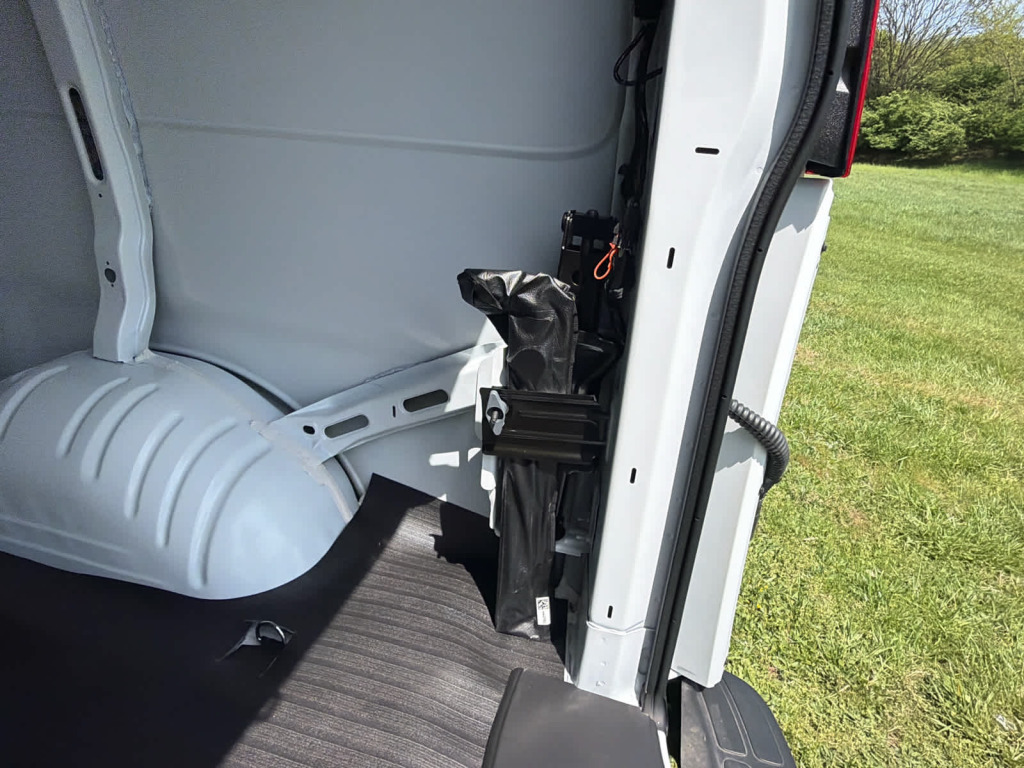 2025 GMC Savana Cargo RWD 2500 Regular Wheelbase Work Van