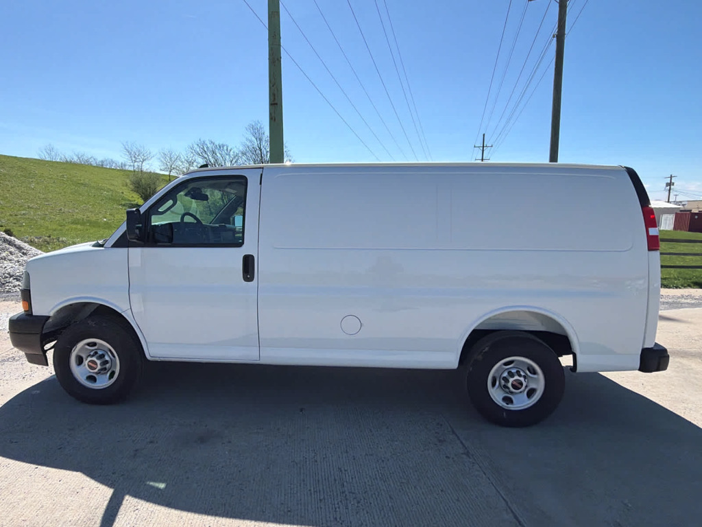2025 GMC Savana Cargo RWD 2500 Regular Wheelbase Work Van