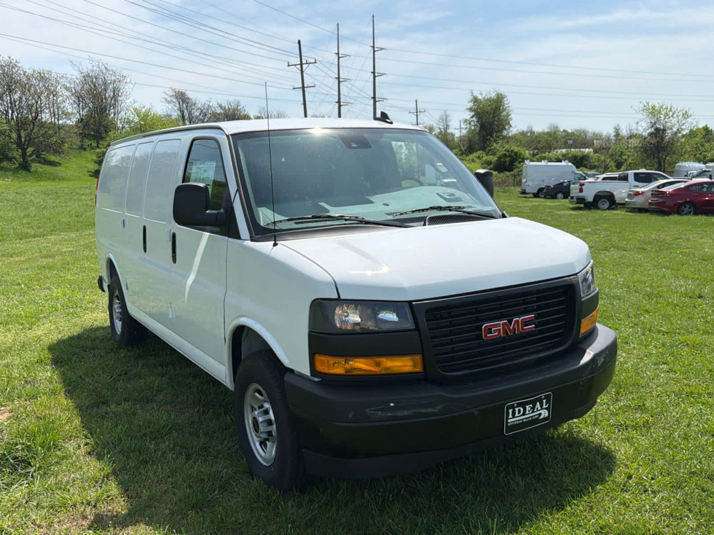 2025 GMC Savana Cargo RWD 2500 Regular Wheelbase Work Van