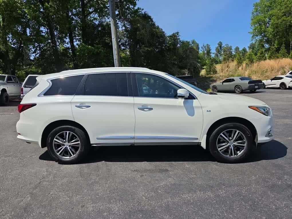 2017 INFINITI QX60 