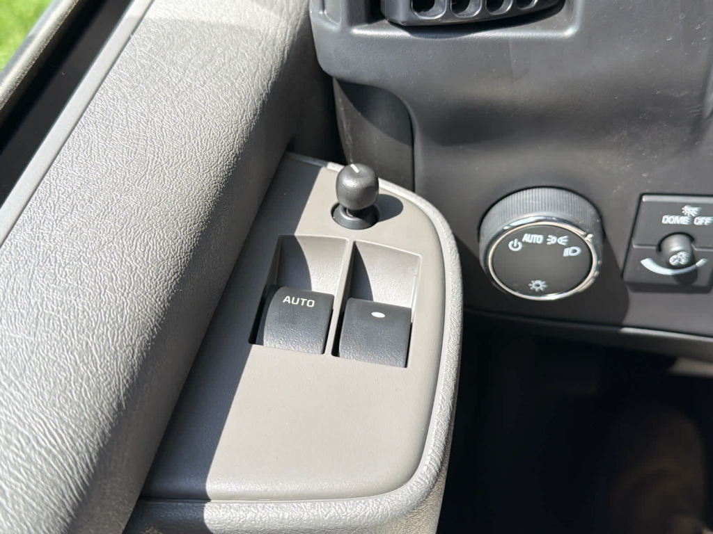 2025 GMC Savana Cargo RWD 2500 Regular Wheelbase Work Van