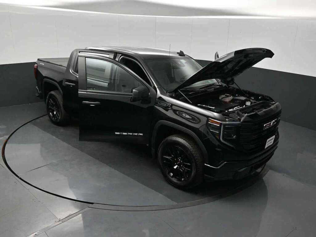 2025 GMC Sierra 1500 Pro
