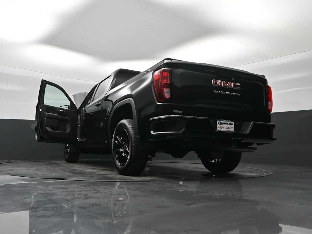 2025 GMC Sierra 1500 Pro