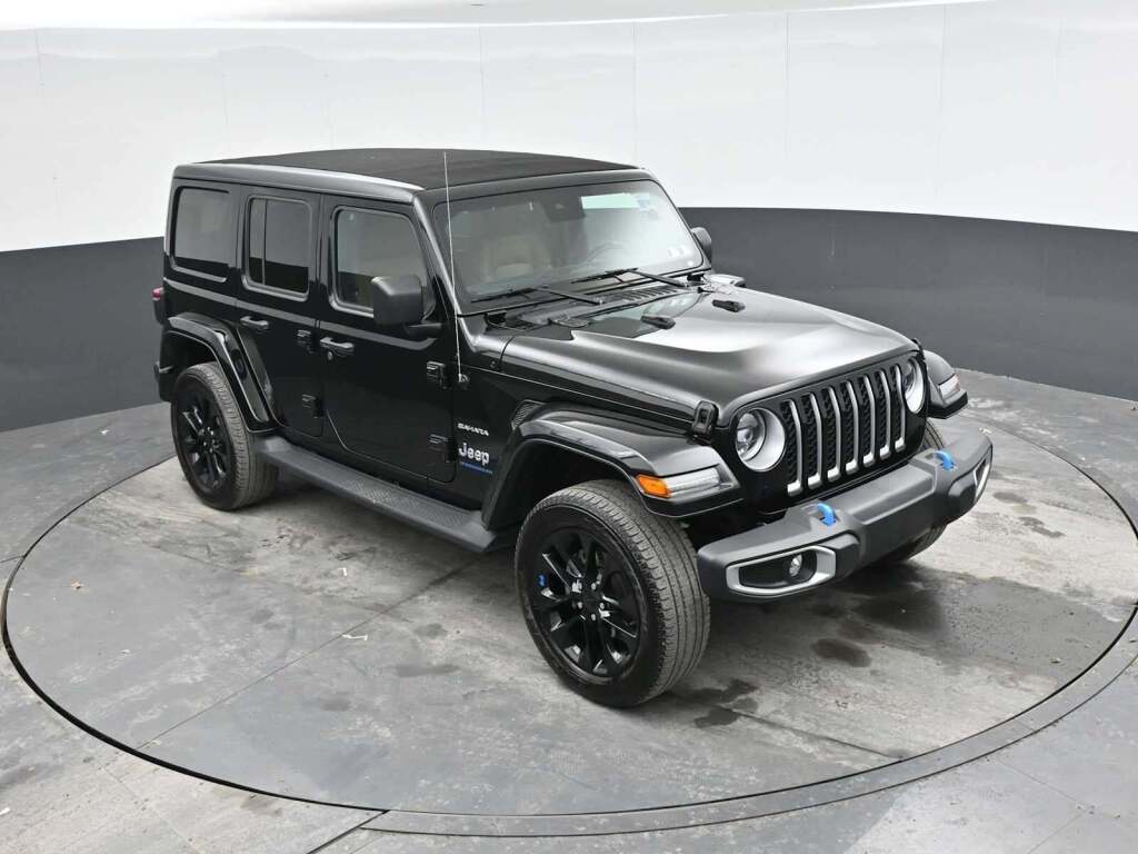 2023 Jeep Wrangler 4xe Sahara 4x4