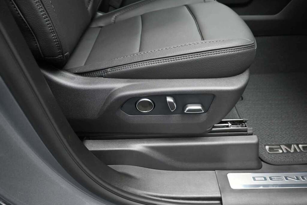 2026 GMC Sierra 2500HD Denali