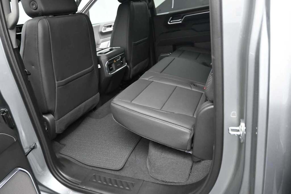 2026 GMC Sierra 2500HD Denali