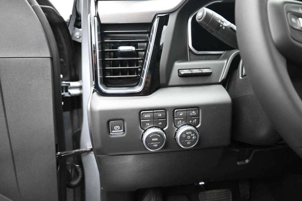 2026 GMC Sierra 2500HD Denali