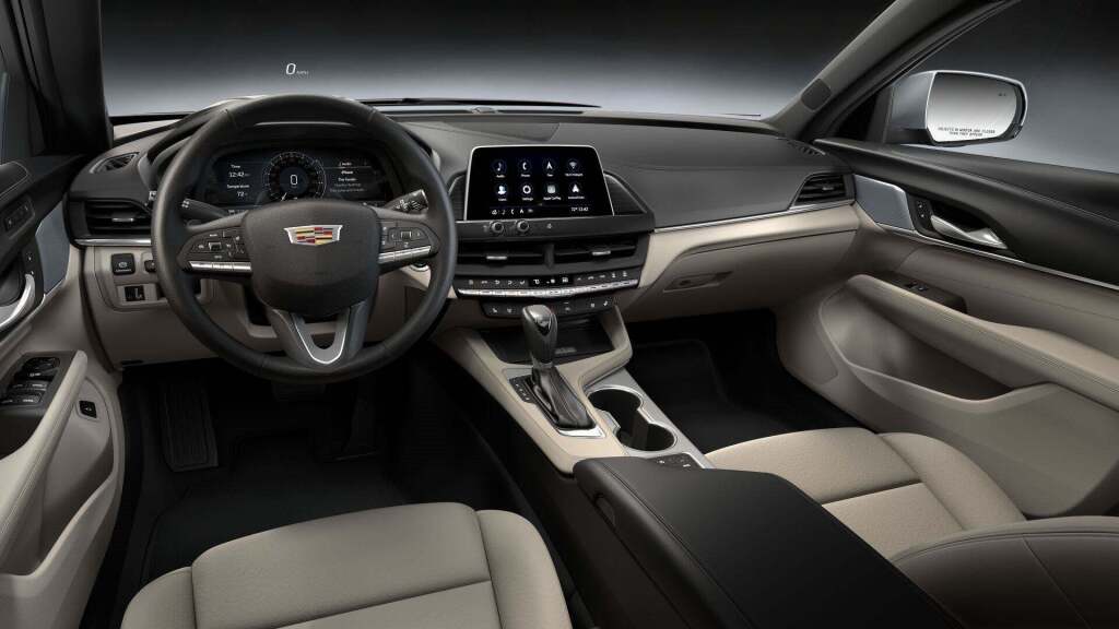 2025 Cadillac CT4 Premium Luxury RWD
