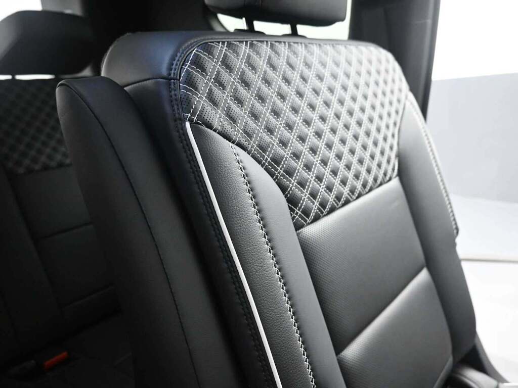 2026 GMC Acadia Denali AWD