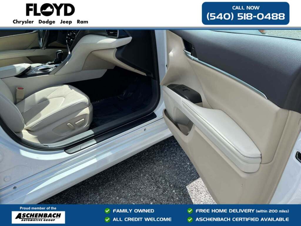 2024 Toyota Camry Hybrid XLE