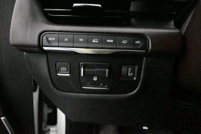 2024 Cadillac Escalade 4WD Sport Platinum