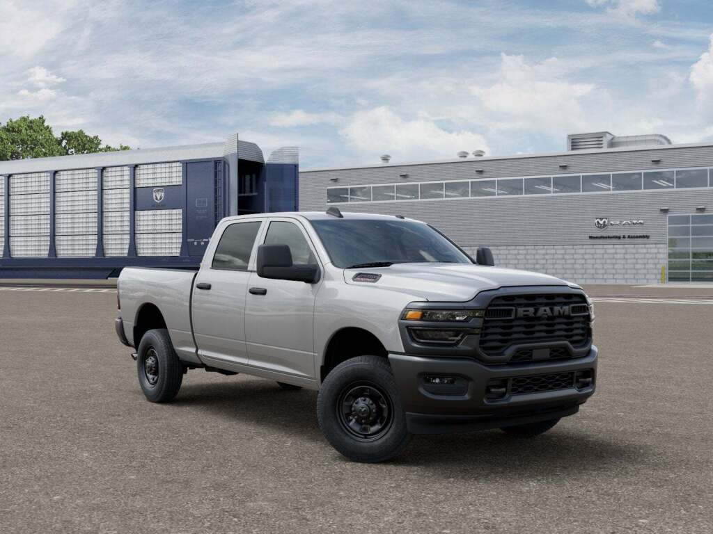2026 Ram 2500 Tradesman Crew Cab 4x4 6'4" Box