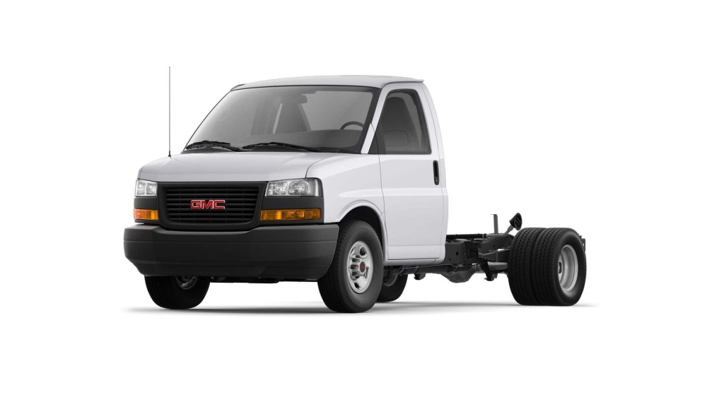 2025 GMC Savana Cutaway Work Van